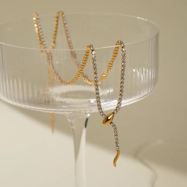 Oriana Necklace - Image 2